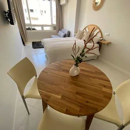 Great Near The Sea Apartament